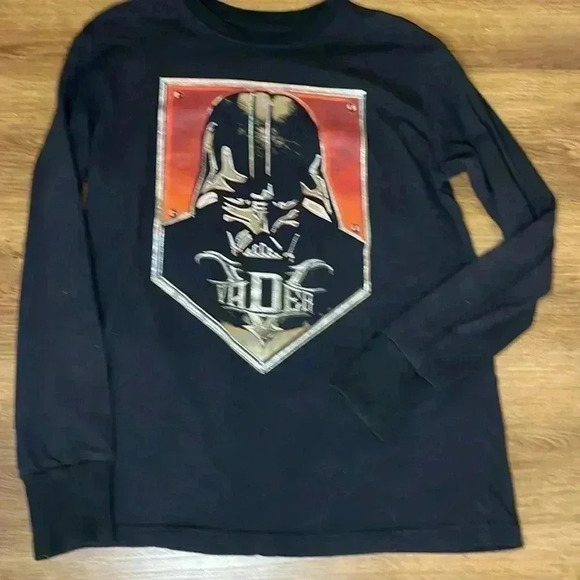 Star Wars Men’s Small Black Long Sleeve Darth Vader Graphic Tee - Picture 5 of 6